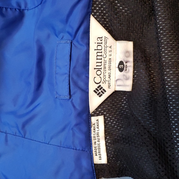 Vintage Columbia Sportswear Packable Windbreaker - Picture 8 of 13